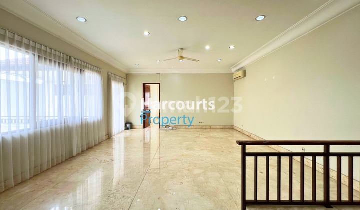 Dijual Rumah Bisa Untuk Hunia Atau Tempat Usaha Strategis Area Antasari 2