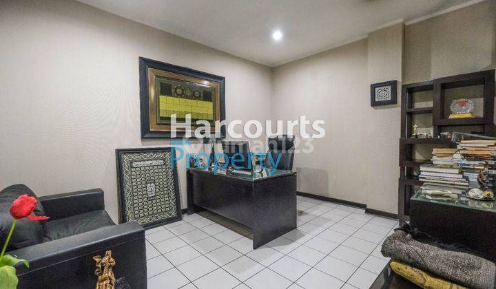 Siapa Nih Disini Yang Lagi Cari Rumah Kantor, Cung Yuk  8