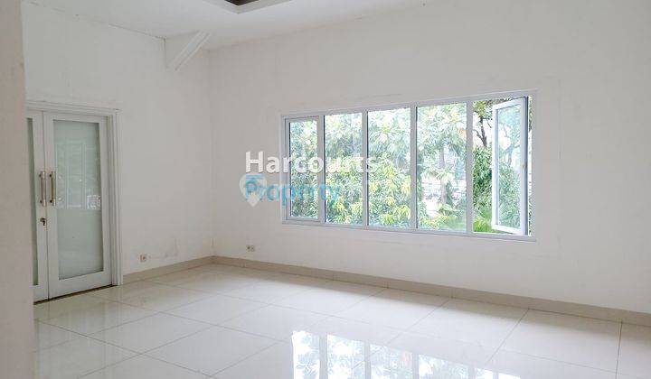 Rumah Yang Terlihat Hangat Dan Membuat Nyaman Untuk Keluarga 12