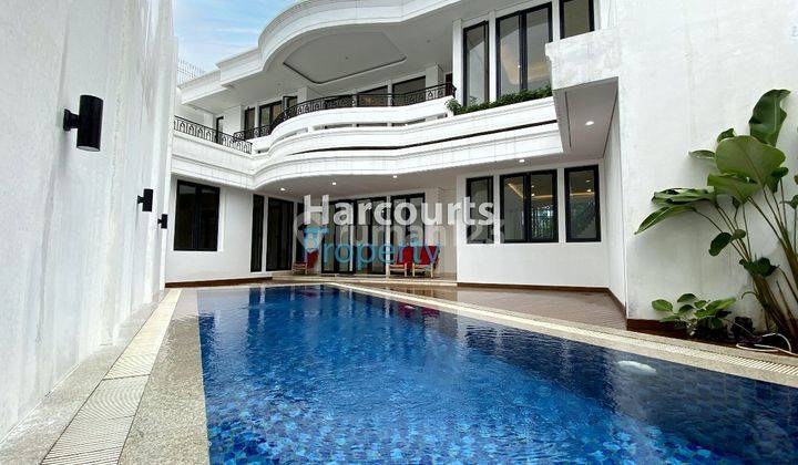 Tropical Contemporer House Cocok Buat Kamu Si Crazy Rich 2