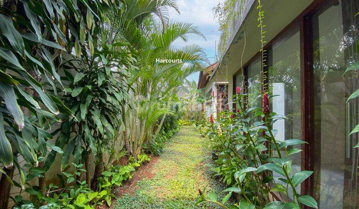 Disewakan Rumah Modern Klasik Terawat Area Simprug 2