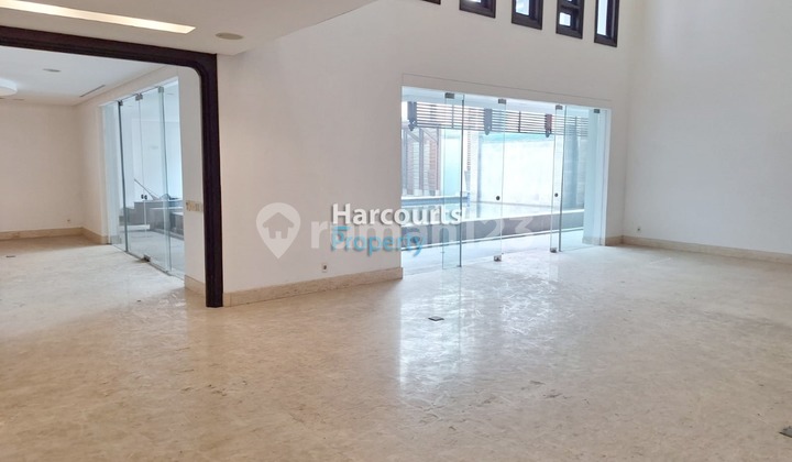 Disewakan Rumah Mewah Dekat Senayan Area Jl. Simprug Golf Permata Hijau 2