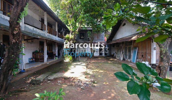 Rumah Pinggir Jalan Ini Bisa Banget Kamu Jadiin Buat Usaha Nih 2