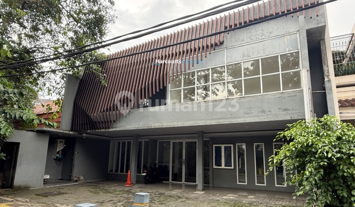 Dijual Mini Building Strategis Area Jl. Suryo Senopati Kebayoran Baru