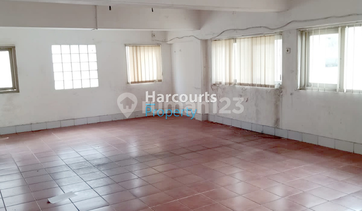 For Rent: Mini Building Suitable for Office Space in Jl. Wijaya, Kebayoran Baru Area 2