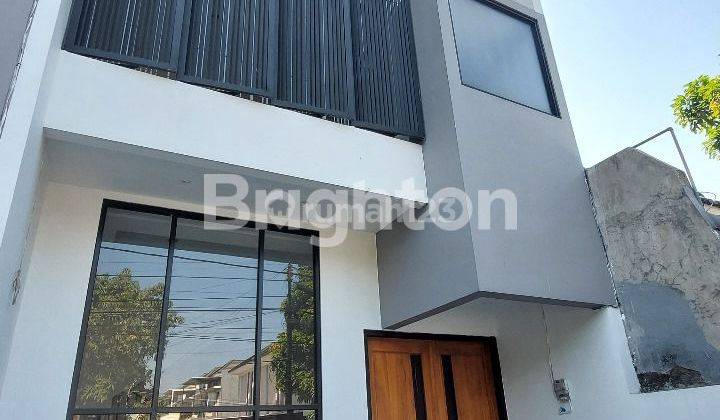 RUMAH MINIMALIS 2 LT DI RUNGKUT ASRI SURABAYA