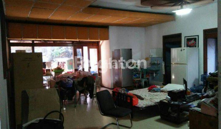 RUMAH 1.5 LT DI JL MANYAR KARTIKA SURABAYA DEKAT UNTAG DAN UNITOMO 2