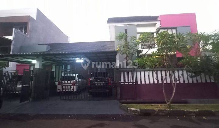 Rumah bagus halaman luas dan Asri, lingkungan nyaman di Bintaro 1