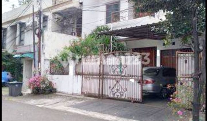 Rumah Murah dan Strategis di Gandaria Kebayoran Baru