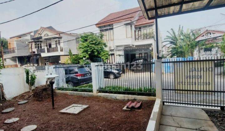 Lahan Luas Rumah Kecil Dalam Kompl Perumahan Di Bintaro Sektor 5 2