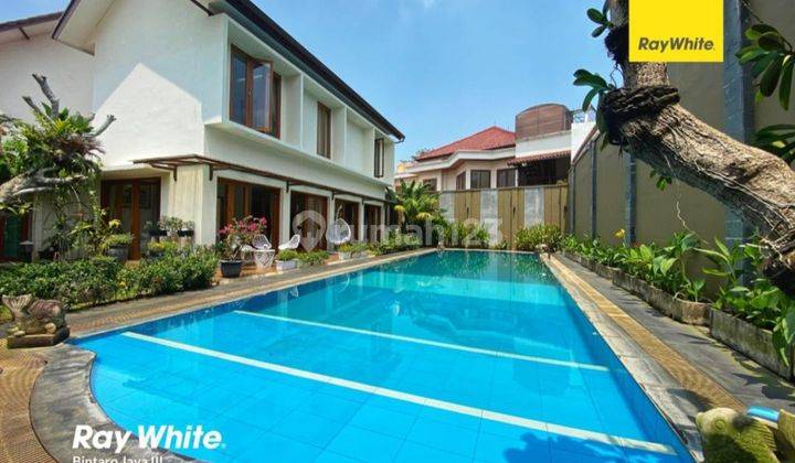 Rumah Nyaman Asri Dan Tenang Dengan Swimming Pool Di Kawasan Bsd 1