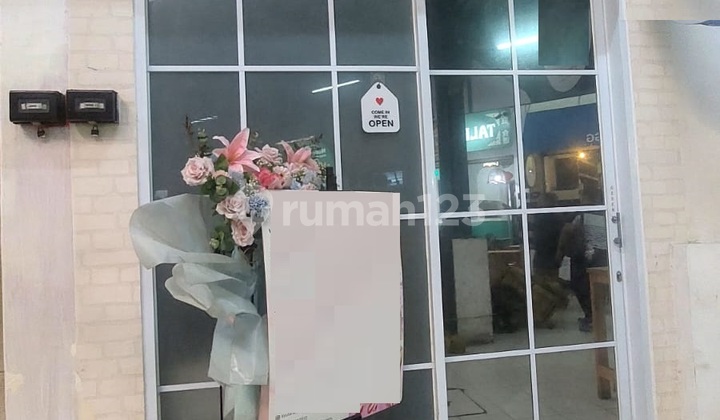 Kios Inside Shopping Center in Bintaro 1