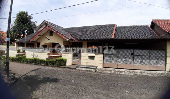 Rumah standar lingkungan aman dan nyaman lokasi di Pondok Aren.
