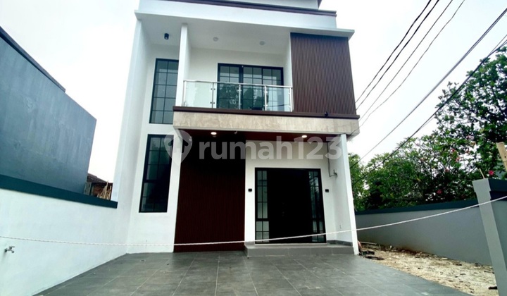 Turun Harga Brand New Minimalis Jln Depan Lebar, Graha Bintaro