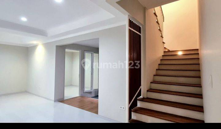 Rumah Cantik Brandnew, Mewah Dan Siap Huni Bintaro Sektor 8 1