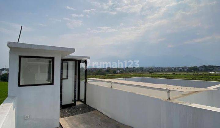 Vila Modern Minimalis Perumahan Elit Aman Mewah Di Malang Kota 2