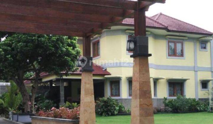 Rumah Keren Besar Dengan Halaman Luas Asri Nyaman di Ngaglik Batu 2