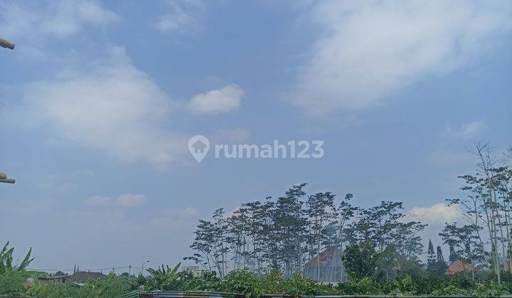 Villa Modern 1M An di Graha Cakraningati Kota Batu 2