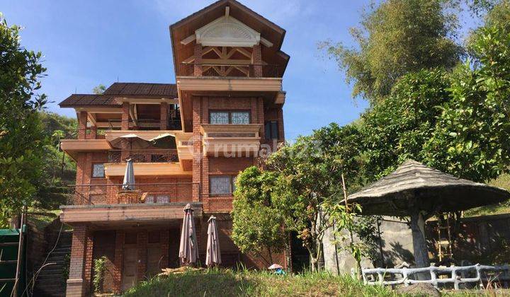  Dijual Villa Bagus di Cisarua Puncak Bogor 1