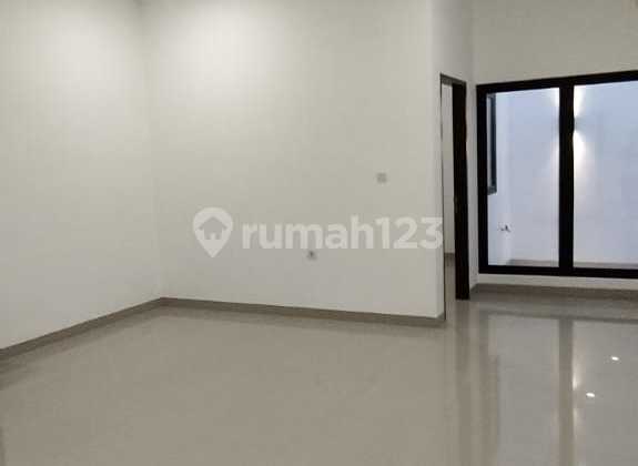 Dijual Rumah Muara Karang Brandnew