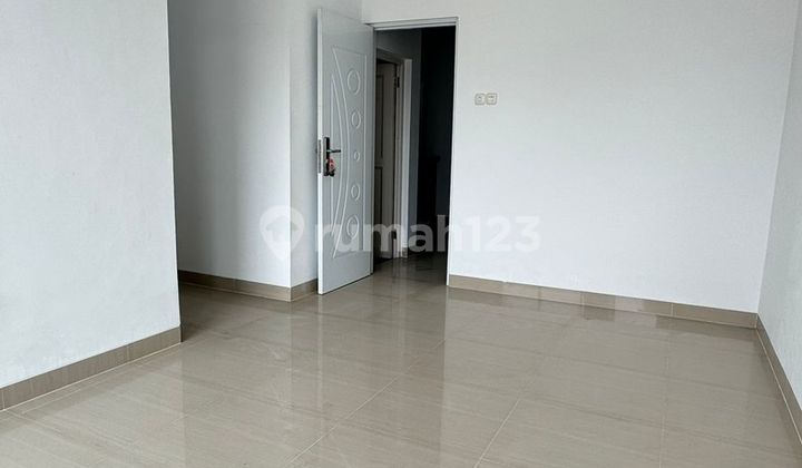 Dijual Rumah 3 Lantai Brand New di Muara Karang  2