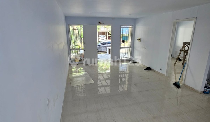 Rumah Baru Renovasi di BSD. Luas 8x14 Siap Huni