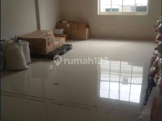 Ruko Cbd Green Lake City 3,5 Lantai 1