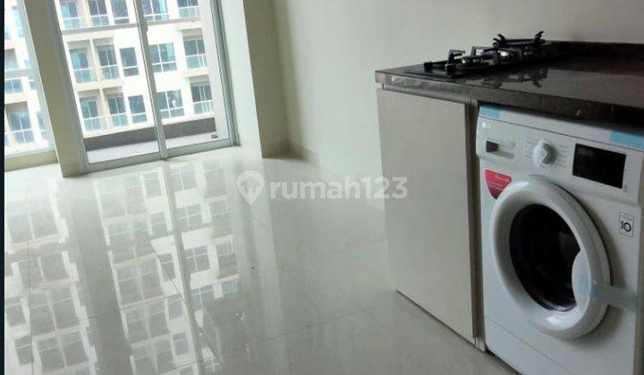 Apartemen Green Sedayu Studio Lantai Rendah 1