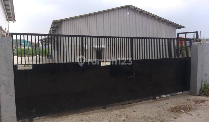 Gudang dan tanah Luas 4800 an  bagus sekali   di klender bintara bsa dilalui kontener 40 feet dekat pintu tol bintara  kondisi tanpa perbaikan  siap di gunakan 1