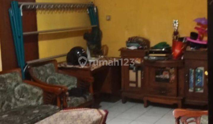 Dijual Rumah dan Kios Rapih Lokasi Strategis di Jl. Dewi Sartika, Margahayu, Bekasi Timur 2