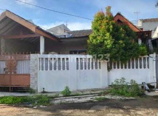 Dijual Cepat Rumah Bahan Berlokasi Strategis di Perumahan Tytyan Indah Bekasi Dijual Cepat Rumah Bahan Berlokasi Strategis di Perumahan Tytyan Indah Bekasi