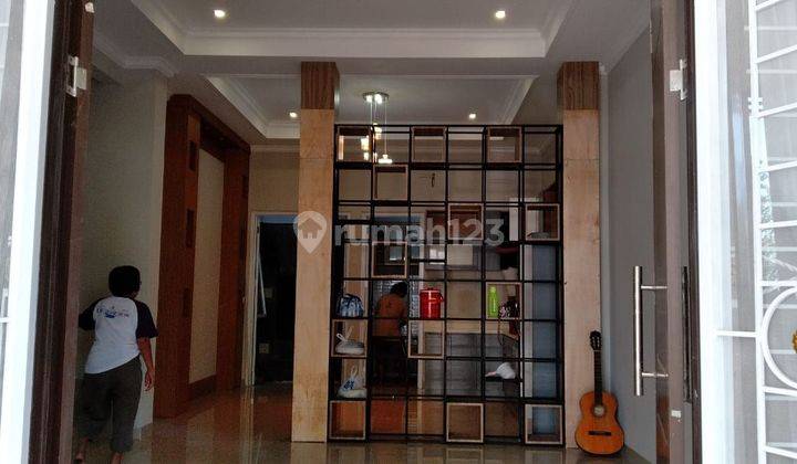 Dijual Rumah 3 Lantai di Springville Residence Bekasi Timur 1