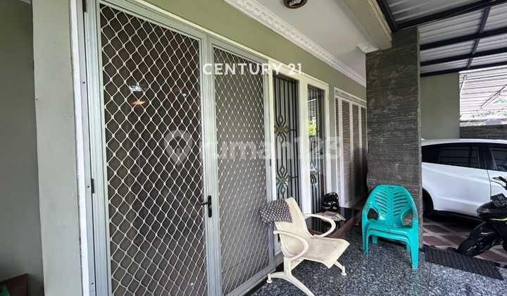 Rumah 2 Lantai Bagus Akses Mudah Dekat Fasilitas Umum di Metland Menteng Jakarta Timur 1