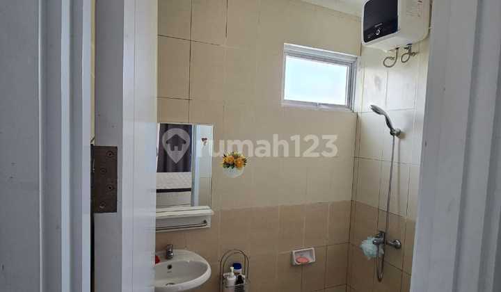 For Sale & For Rent 2-Story House Strategically Located Just 10 Minutes to Aeon Mall and Culinary Spots in JGC East Jakarta 2