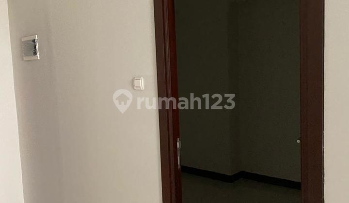 Apartemen 2 BR Semi Furnish di Pluit Residence Sea View, Jakarta Utara 2