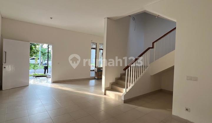 2-Story House Semi-Furnished Ready to Occupied in Alamanda Cluster JGC Cakung East Jakarta
