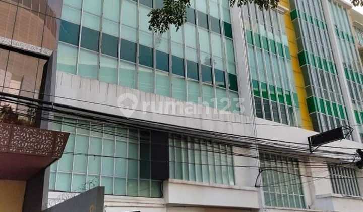 Gedung 6,5 Lantai Berlokasi Strategis Siap Pakai di Pusat Kota Tanah Abang Jakarta Pusat Gedung 6,5 Lantai Berlokasi Strategis Siap Pakai di Pusat Kota Tanah Abang Jakarta Pusat