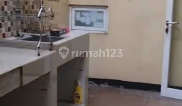 Dijual Rumah 2 Lantai di Kawasan Cluster Metland, Cakung 2