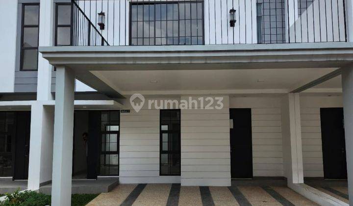 Rumah Attic KT 4+1 Maison De Wisteria Ujung Menteng Cakung Jakarta Timur  1