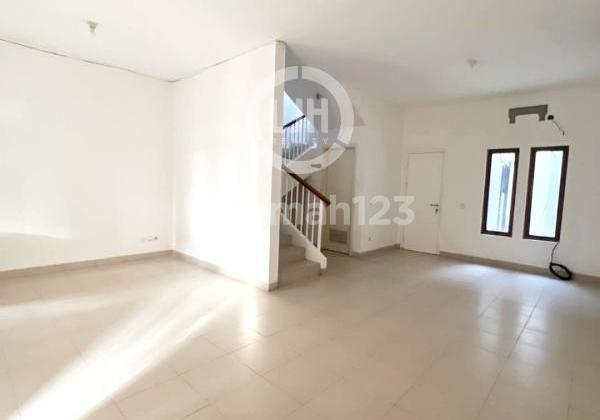 Semi-Furnished 2-Story House, 8 Meters Wide, in JGC Front Cluster, Cakung