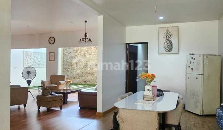 For Sale: House in One Gate System AsiaTropis Harapan Indah Bekasi