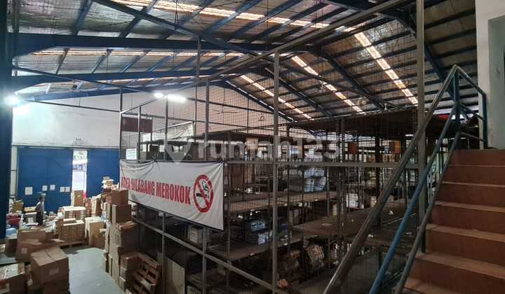 Gudang di Tengah Kota Rawamangun Jakarta Timur 1