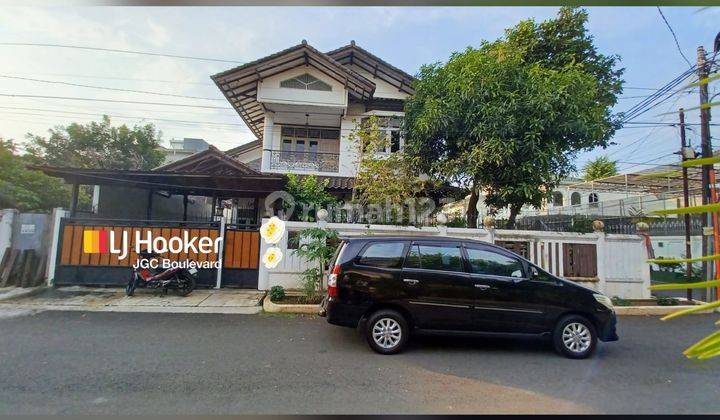 Rumah Megah Dalam Kompleks Perumahan Duren Sawit Jakarta Timur 1