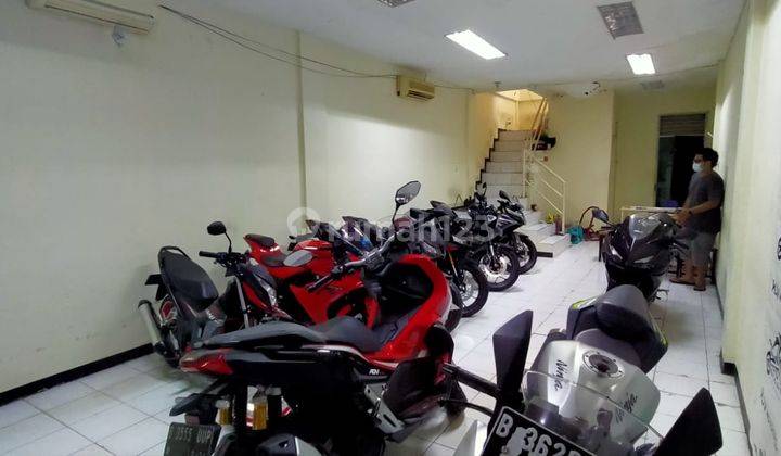 Dijual Ruko 3lt di Jl Bulak Rantai Kramat Jati Jakarta Timur  2