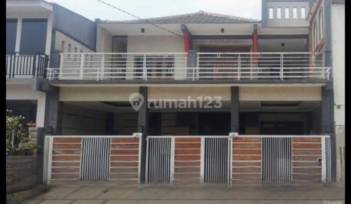 Rumah 2lt luas 180 bisa KPR di Perumahan Taman Harapan Baru THB Bekasi 1