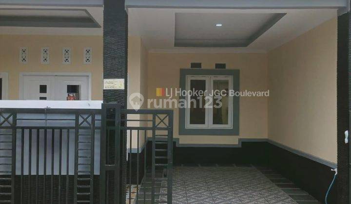 Rumah di Perumahan Villa Mahkota Indah Tarumajaya Bekasi  1