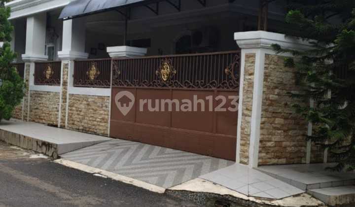 Dijual Rumah Hook 2,5 Lantai SHM Di Cipinang Indah Jakarta Timur