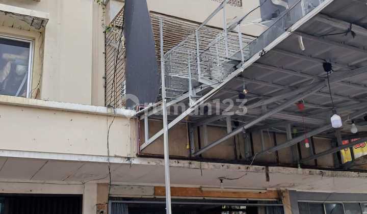 Ruko 3,5 Lantai SHGB di Boulevard Hijau, Harapan Indah, Bekasi Ruko 3,5 Lantai SHGB di Boulevard Hijau, Harapan Indah, Bekasi