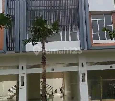 Dijual Ruko Cleon Park 3lt JGC Jakarta Timur cocok utk usaha