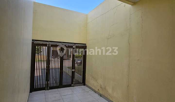 Rumah Dekat Taman di Cluster Arana Harapan Indah Bekasi 2